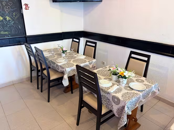 Shahi Darbar Indian Cuisine - 1