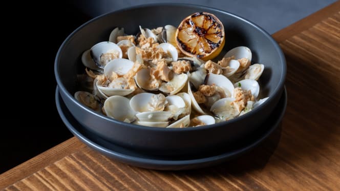 PAUZA restaurant bar . la tienda - 5