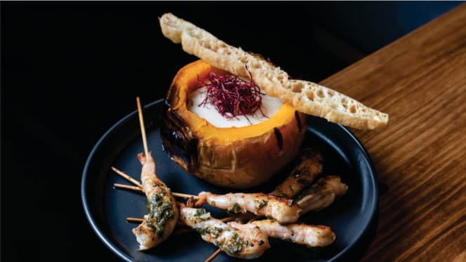 PAUZA restaurant bar . la tienda - 1