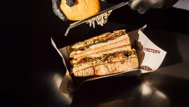 Pulled Factory | BBQ Sandwich - 5