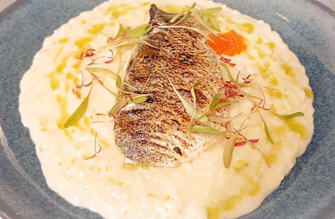 360º Fine Dining & Lounge - 6