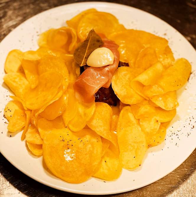 360º Fine Dining & Lounge - 4