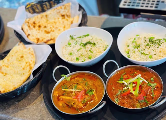 Feel Albufeira - Indian Restaurant & Bar - 8