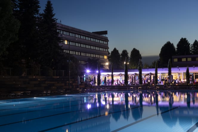 Living Restaurant - 9