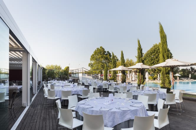 Living Restaurant - 0