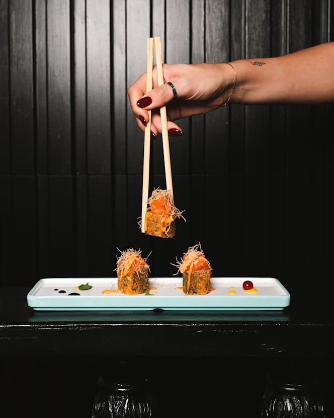 Kokkomi Sushi Restaurant - 8