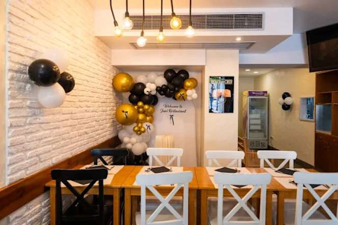 Juvi Restaurant - 6