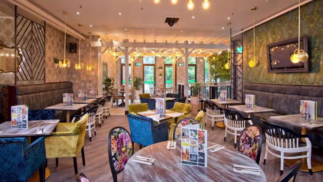 Slug and Lettuce St Mary Axe - 2