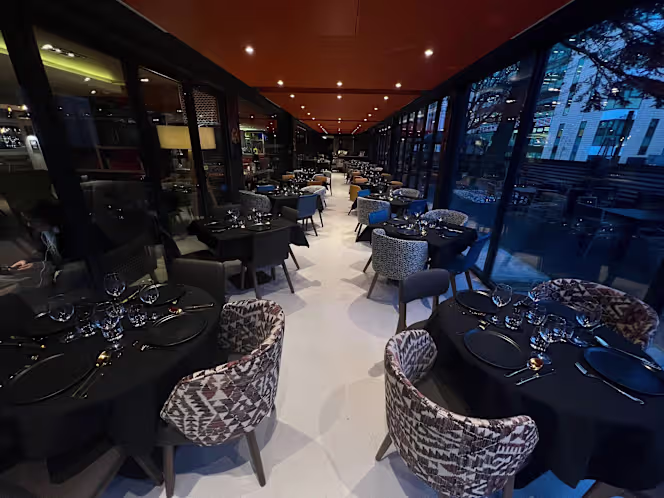 Godfather & Co. Vivek House - Indian Bar & Kitchen - 6