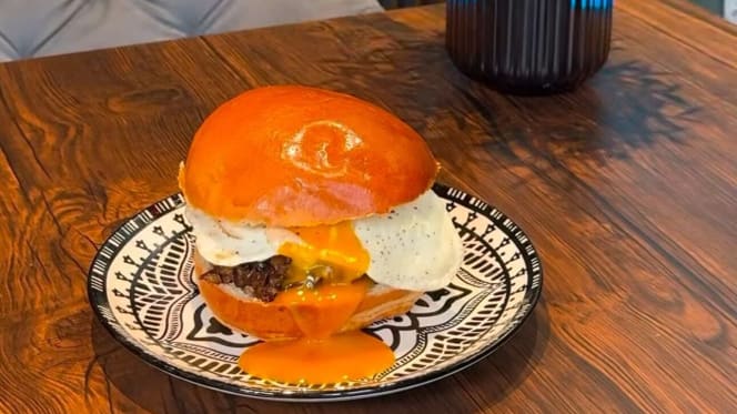 Master Restaurant - 0