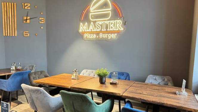 Master Restaurant - 5