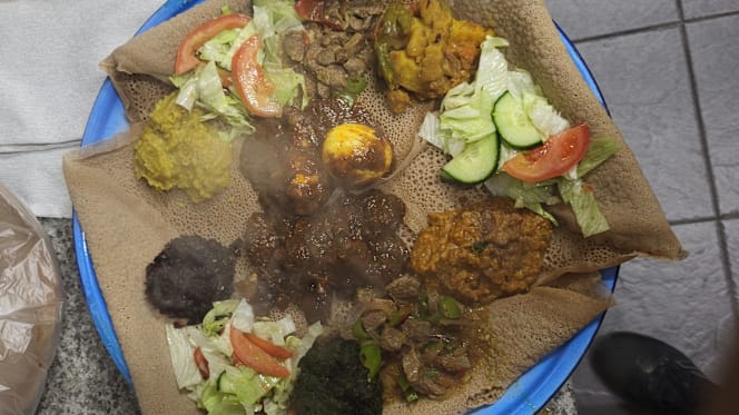 Habesha Restaurant Mosob - 3