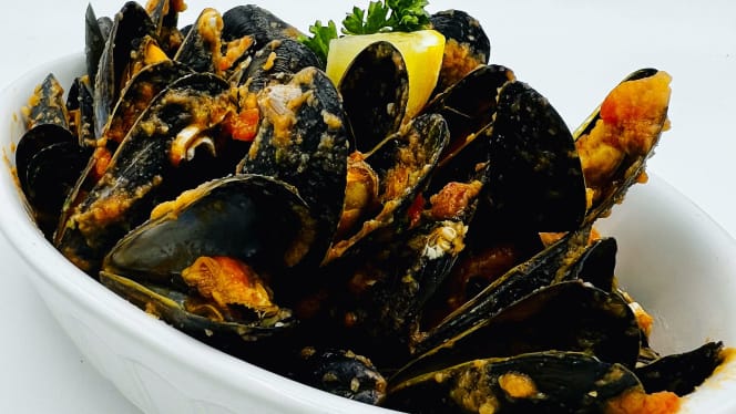 Takan's Fischrestaurant - 5