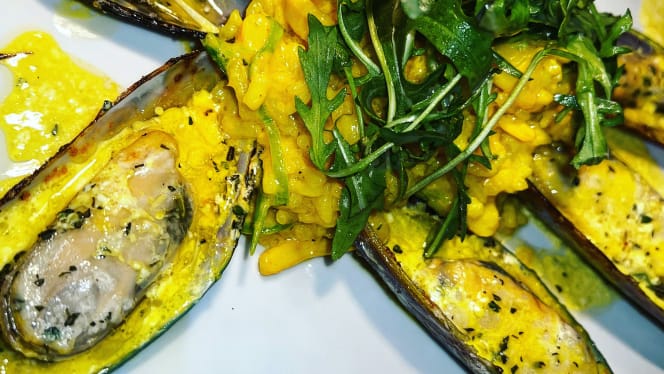 Takan's Fischrestaurant - 6