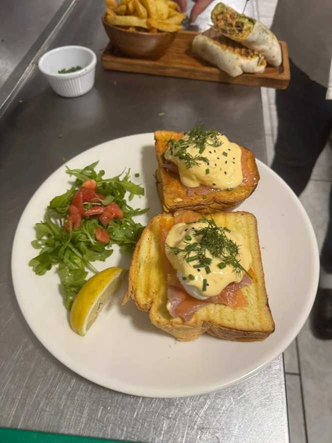 Bench bistro - 0