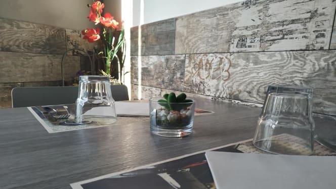 Osteria pizzeria L'angolo - 0