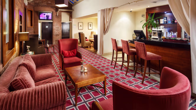 Holiday Inn Dumfries - 3