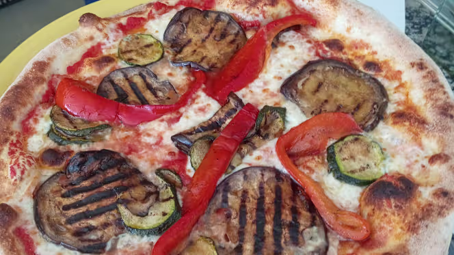 Pizzeria Da Gianlu - 1