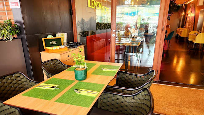 LemonDrops - Restaurante & Lounge - 1