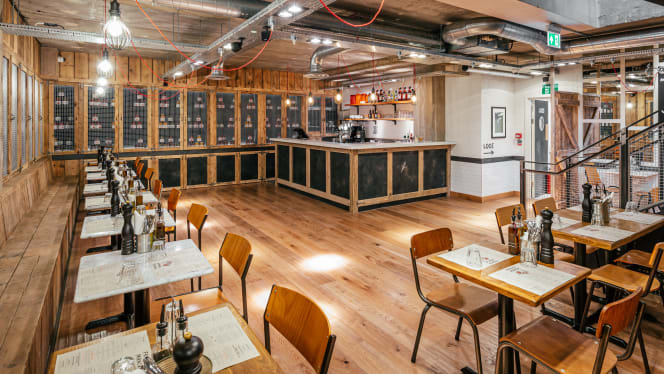 Franco Manca Manchester Piccadily Gardens - 6