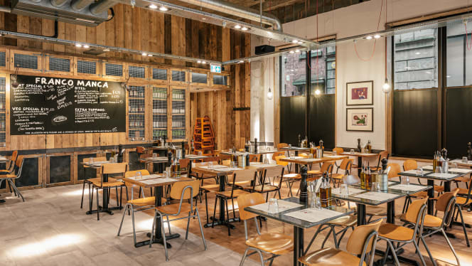 Franco Manca Manchester Piccadily Gardens - 7