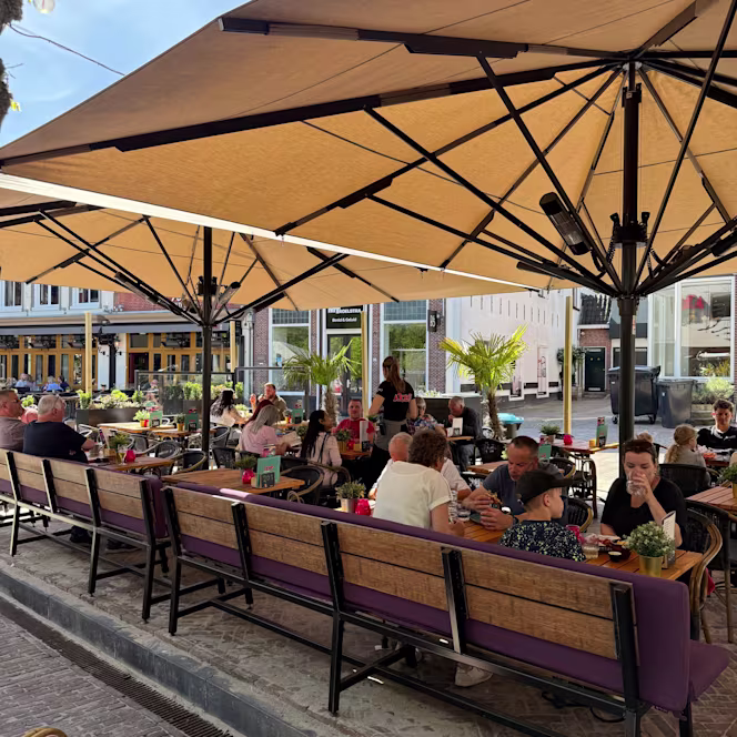 Noah Eetcafé Sneek - 1