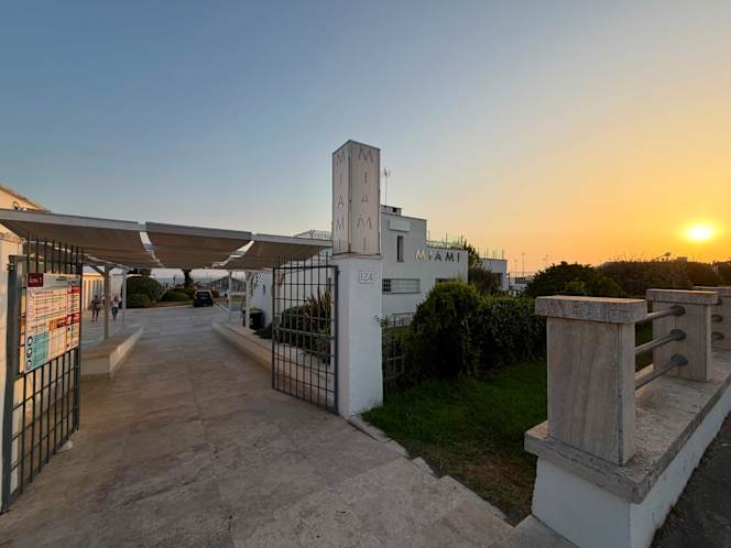Stabilimento Miami - 3