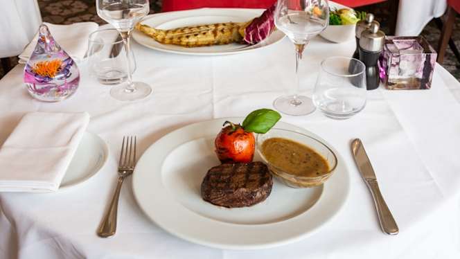 Manuel's Restaurant and Bar - 2