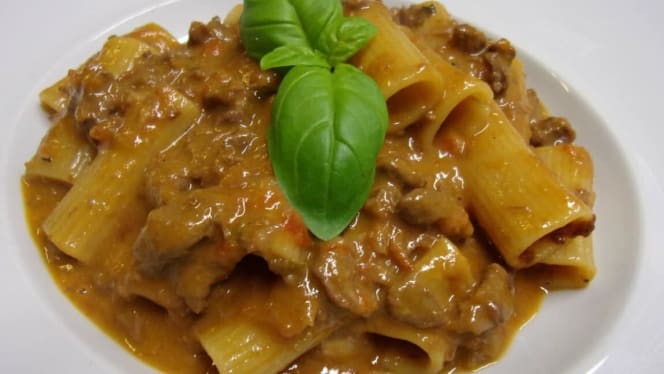 Manuel's Restaurant and Bar - 8