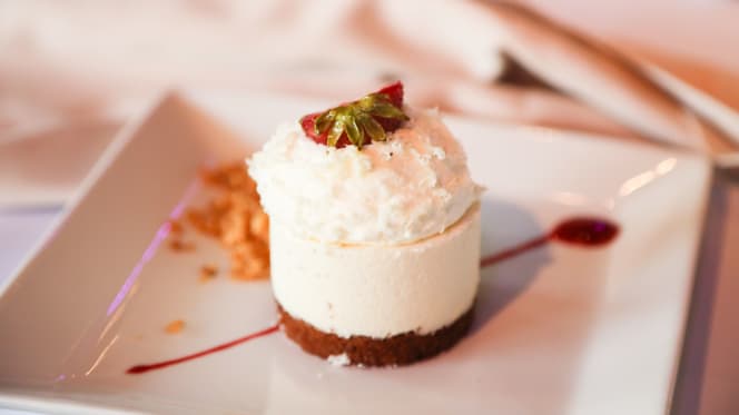 QGAT Restaurant, Events & Hotel - 6