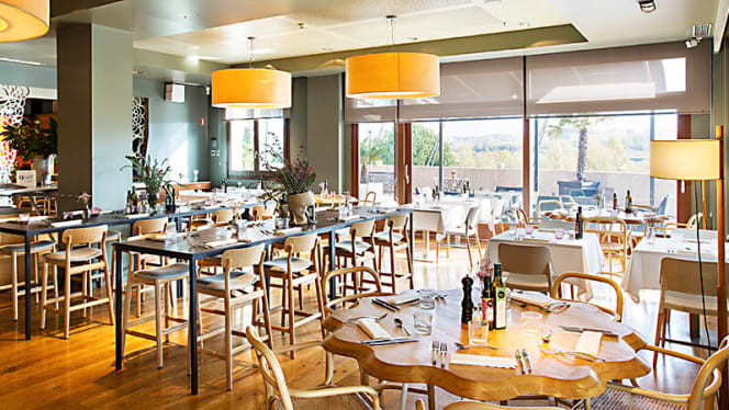 QGAT Restaurant, Events & Hotel - 8