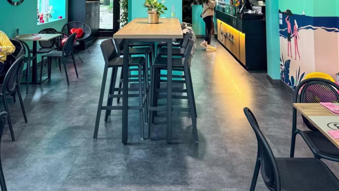 Waikiki Hawaiian Food Sirmione - 2