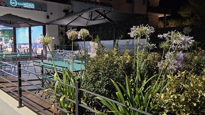 Waikiki Hawaiian Food Sirmione - 9