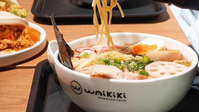 Waikiki Hawaiian Food Sirmione - 8