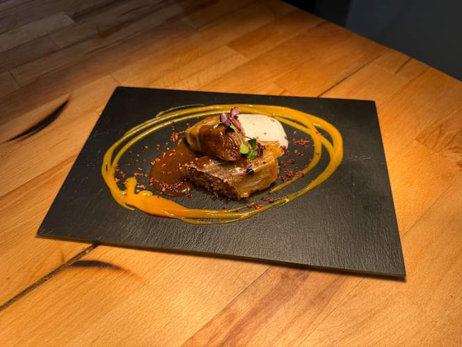 La Grange Restaurant - 9