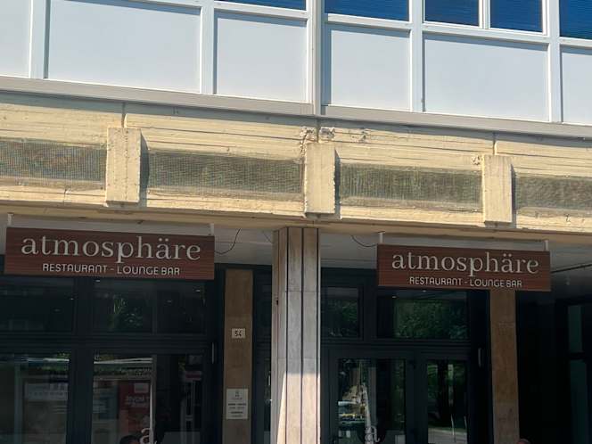 ATMOSPHARE Restaurant - Lounge Bar - 3