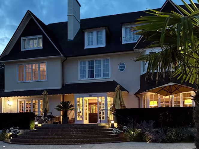 MBar - Restaurant Lounge - 0