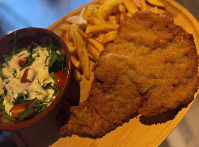 La Ola brasserie - 1