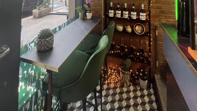 Cedric Milano Bistrot - 0