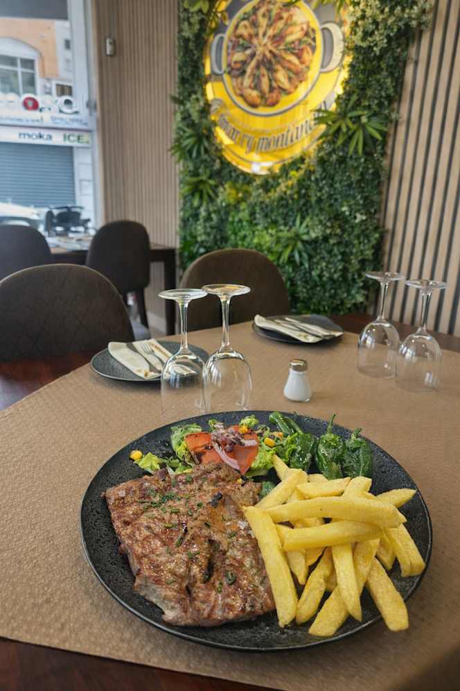 Enjoy Mar y Montaña | Brasas, Paellas y Sabor Mediterráneo - 8