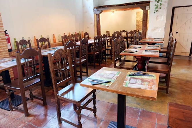 Fogones Restobar - 7