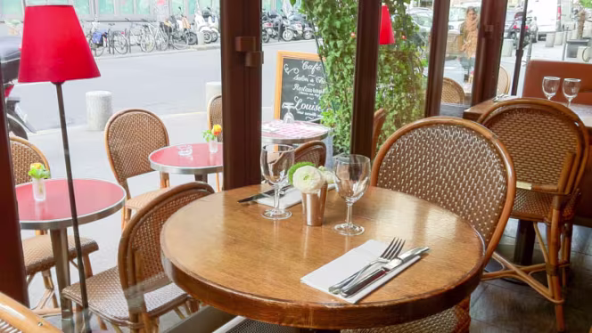 Louise - Palais Royal - Paris - 2