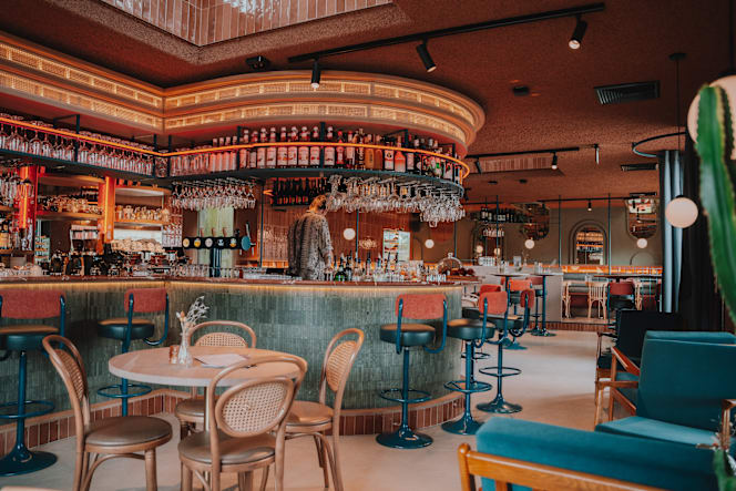 REX Restaurant & Bar - 9