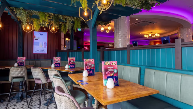 Slug and Lettuce Waterloo - 8