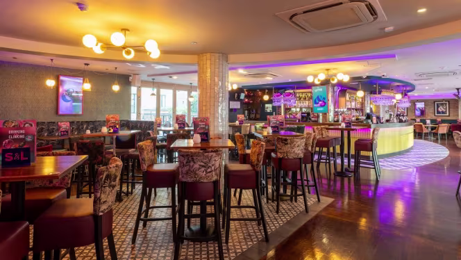 Slug and Lettuce Waterloo - 4