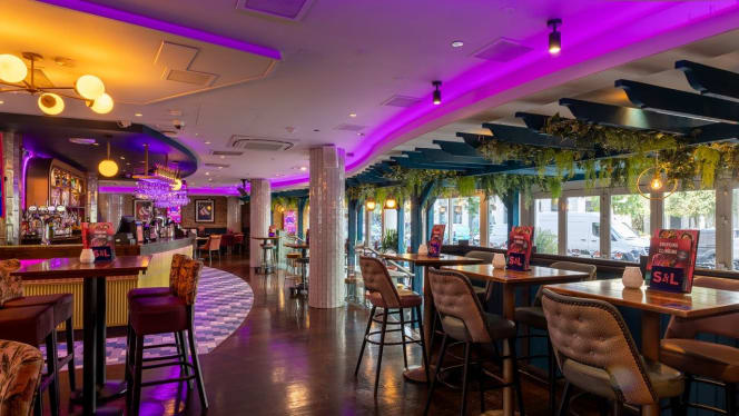 Slug and Lettuce Waterloo - 1