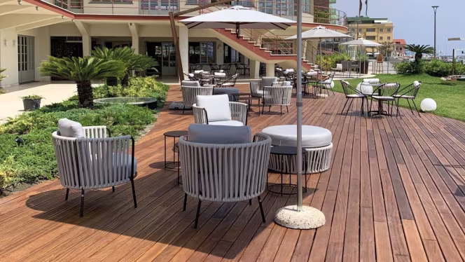 Lounge Bistrot Torre Fara - Chiavari - 0