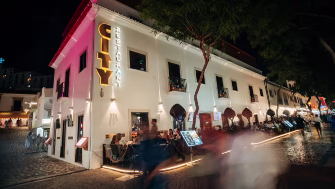 City - Kitchen with a Beat - 9