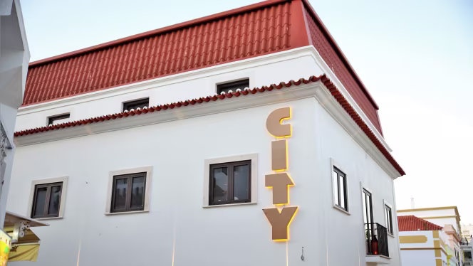 City - Kitchen with a Beat - 0