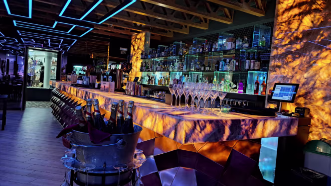 City - Kitchen with a Beat - 6